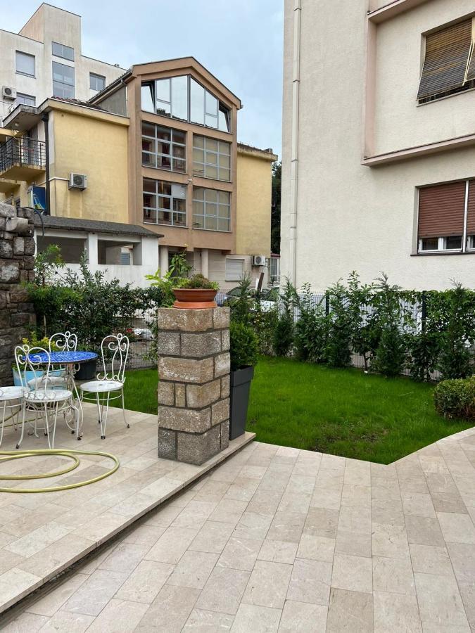 Rose Downtown Διαμέρισμα Ποντγορίτσα Εξωτερικό φωτογραφία